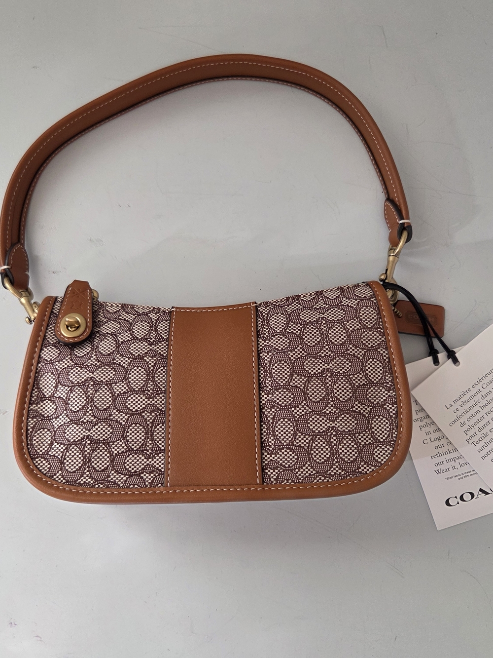 Coach Swinger Bag 20 in Micro Signature Jacquard Shoulder Bag